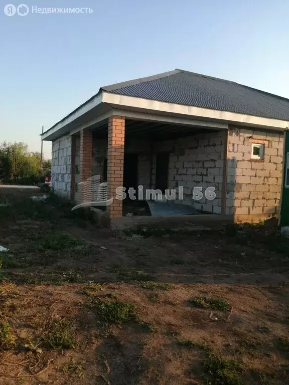 Дом в Оренбургский район, село Ивановка (90 м) - Фото 1