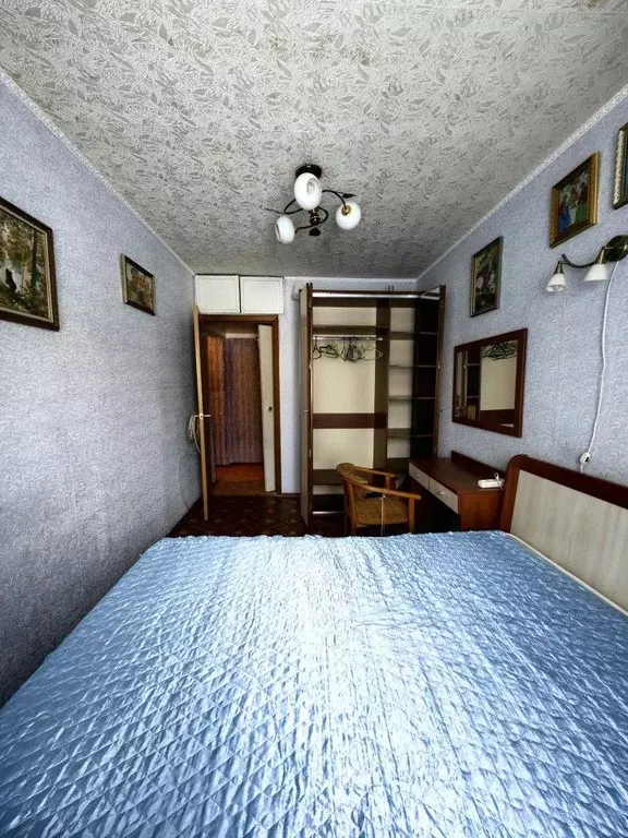 2-к кв. Омская область, Омск ул. Кирова, 5а (54.0 м) - Фото 1