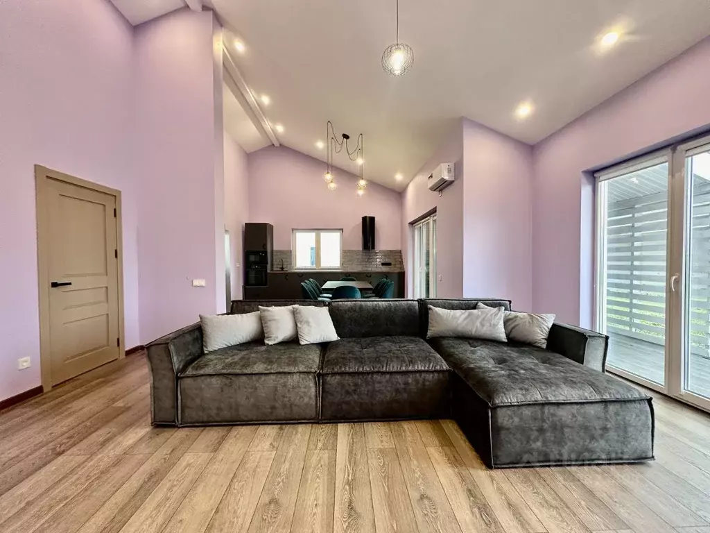 Коттедж в Ленинградская область, Ломоносовский район, Виллозское ... - Фото 0