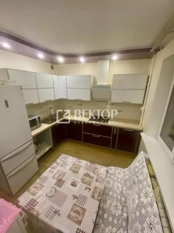 3-к кв. Ивановская область, Кохма ул. Владимирская, 31 (67.0 м) - Фото 1