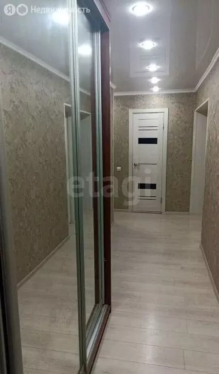 3-комнатная квартира: Калуга, улица Плеханова, 12 (63.2 м) - Фото 1