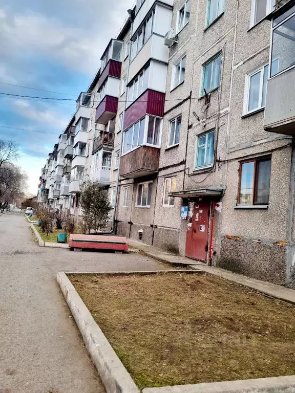 3-к кв. Хакасия, Абакан Хакасская ул., 80 (60.0 м) - Фото 1