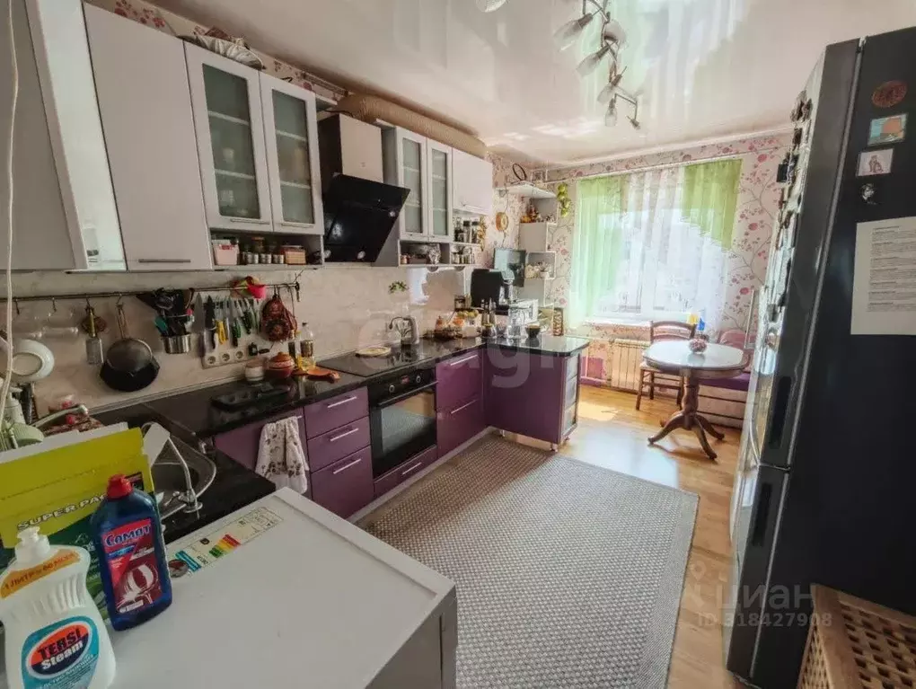 2-к кв. Вологодская область, Череповец ул. Раахе, 4 (80.3 м) - Фото 0
