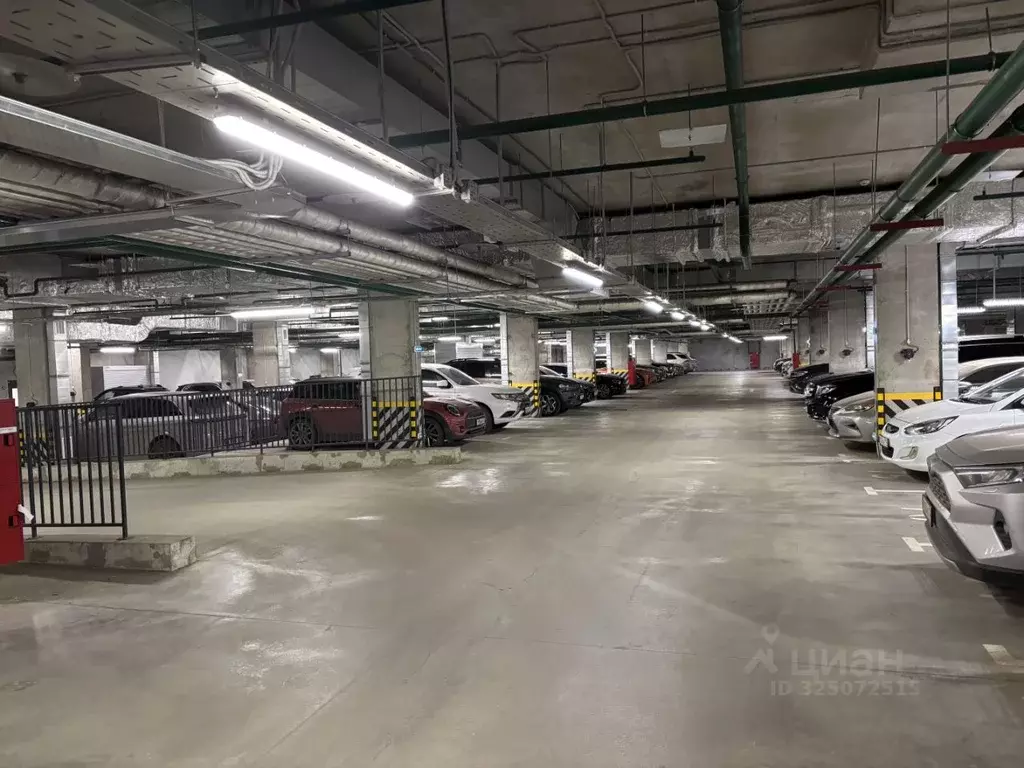 Гараж в Москва Красноказарменная ул., 14Ак6 (14 м) - Фото 1