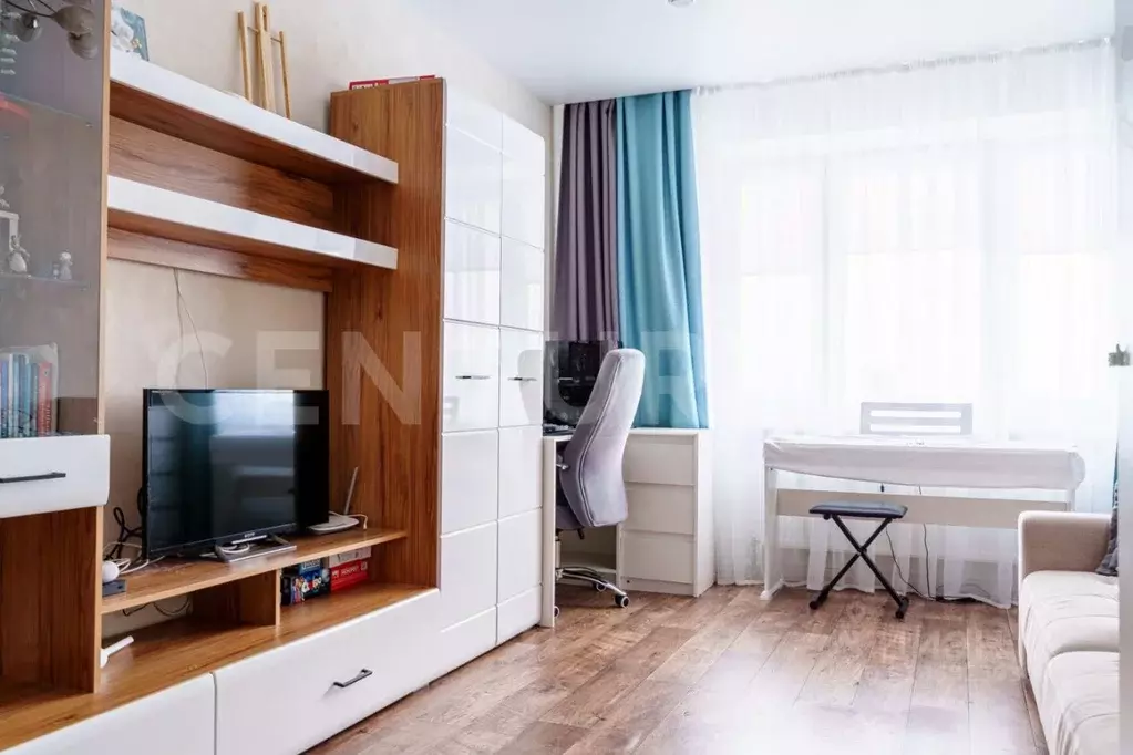 1-к кв. Чувашия, Чебоксары Социалистическая ул., 7к2 (42.2 м) - Фото 1