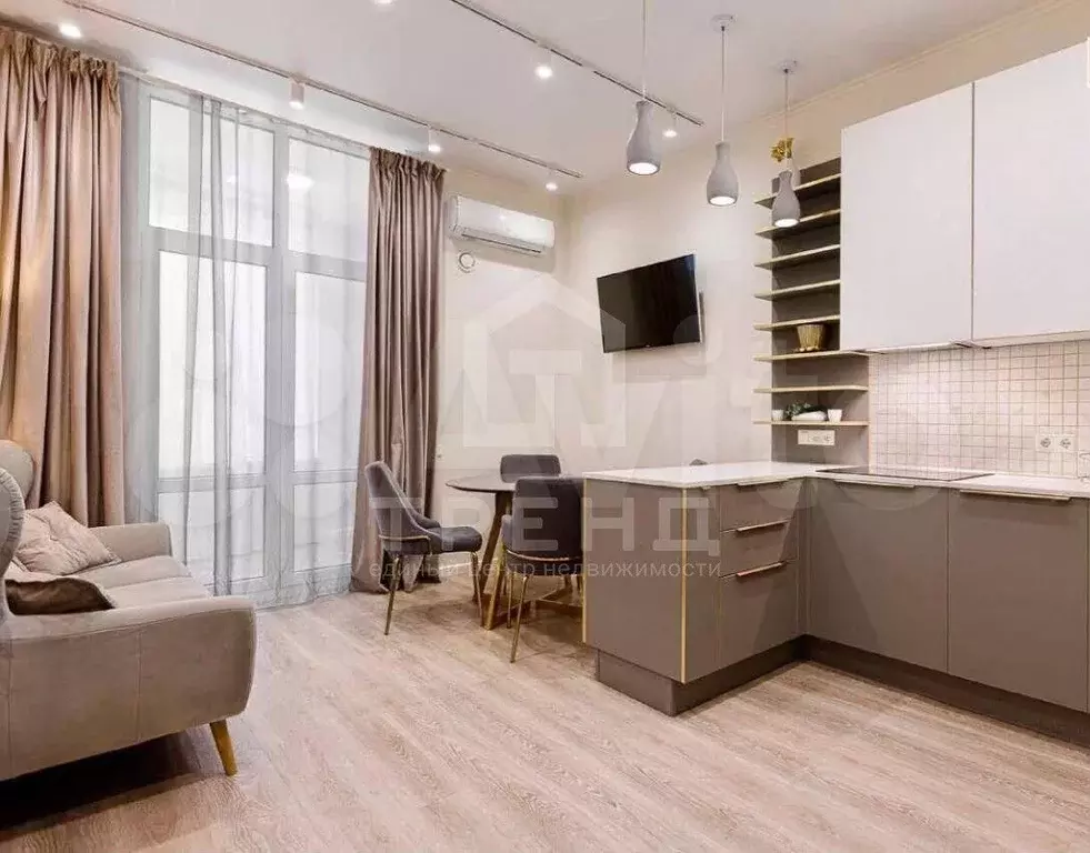 3-к. квартира, 100 м, 7/10 эт. - Фото 0