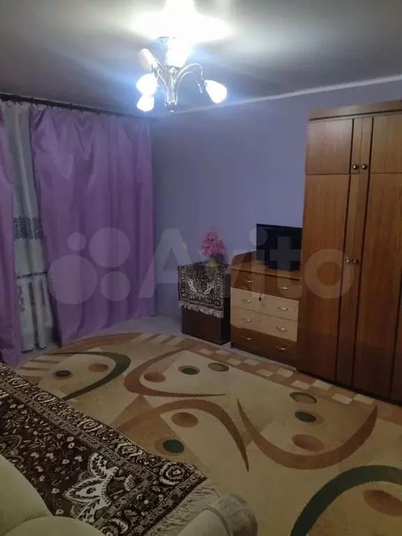 2-к. квартира, 60 м, 1/5 эт. - Фото 0