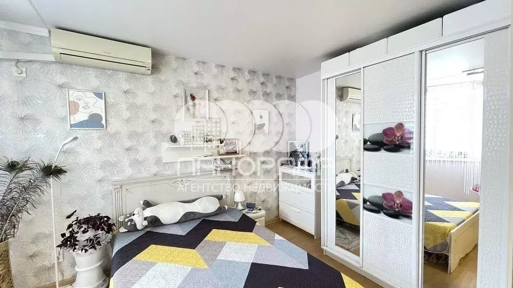 Квартира, 1 комната, 51 м - Фото 0