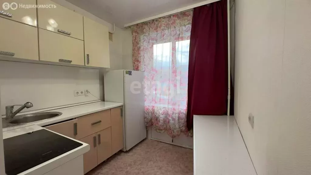 1-комнатная квартира: Ирбит, улица Маршала Жукова, 2 (21.6 м) - Фото 1