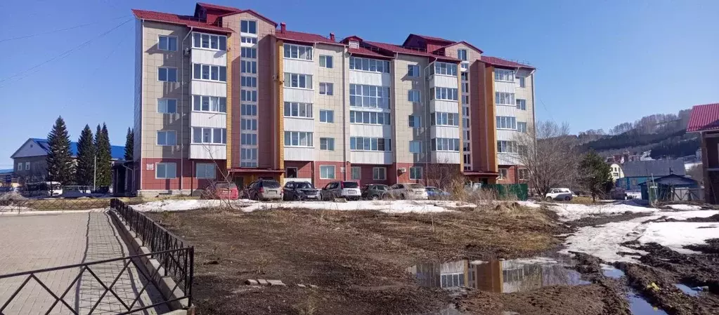 1-к кв. Алтайский край, Белокуриха Бийская ул., 11 (43.2 м) - Фото 0