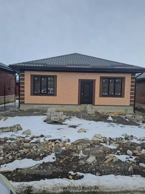 Дом в Ставропольский край, Железноводск городской округ, пос. ... - Фото 1