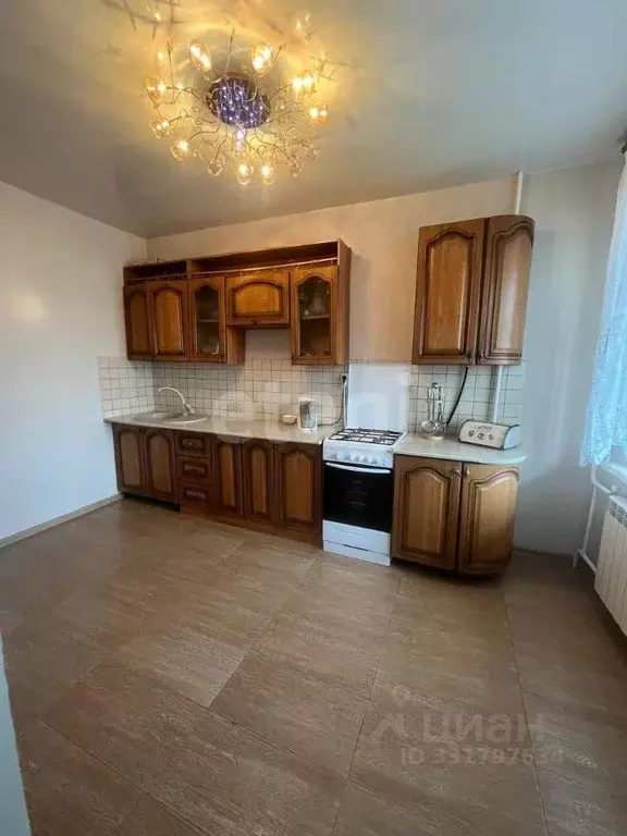 3-к кв. Саха (Якутия), Якутск ул. Федора Попова, 17/1 (73.6 м) - Фото 1
