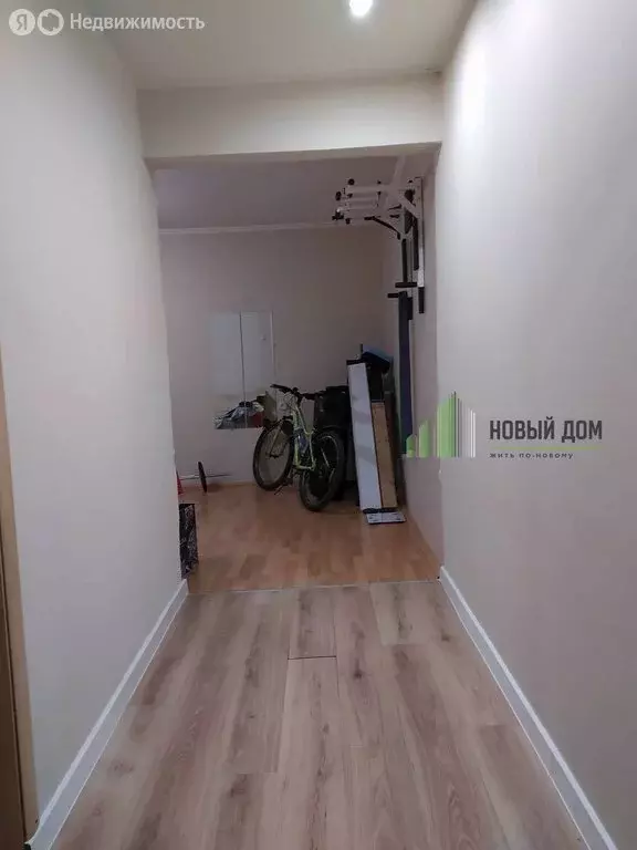 2-комнатная квартира: Великий Новгород, Западный район, проспект Мира, ... - Фото 1