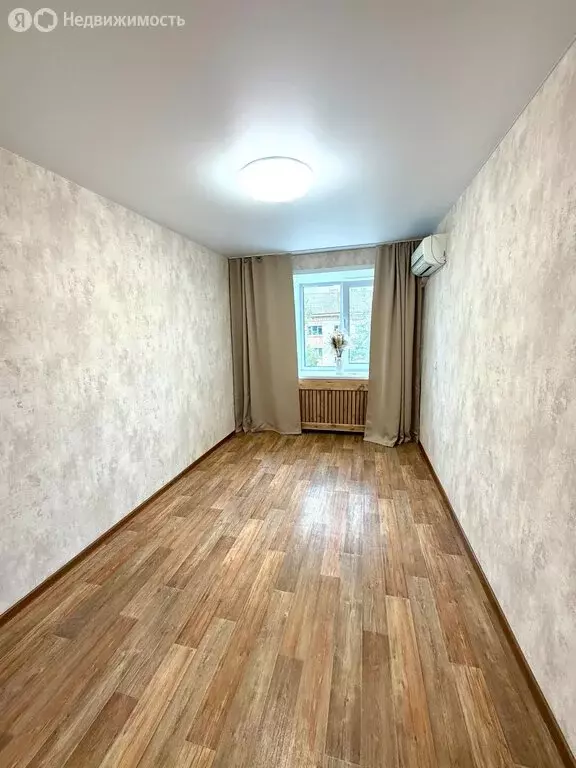 3-комнатная квартира: Казань, улица Восстания, 115 (59 м) - Фото 1