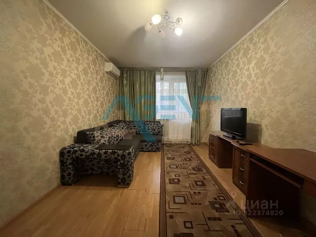 1-к кв. Белгородская область, Белгород ул. Есенина, 20 (35.0 м) - Фото 1