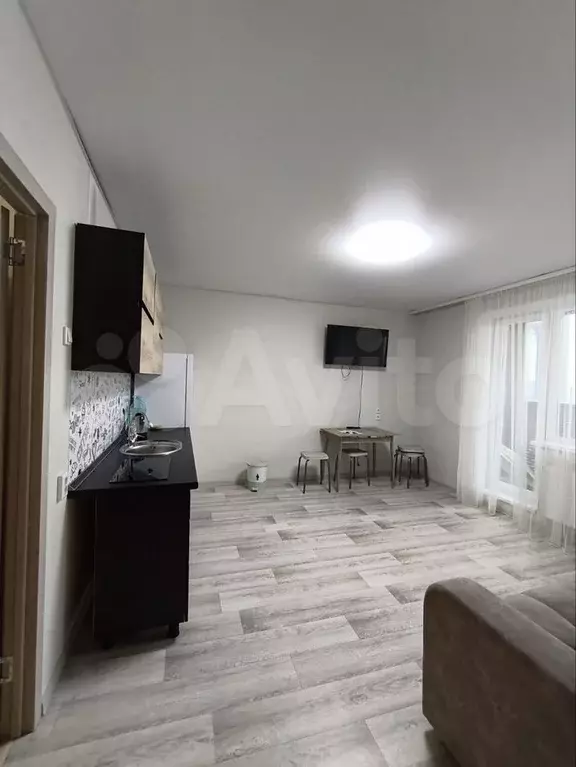 1-к. квартира, 40 м, 15/18 эт. - Фото 1