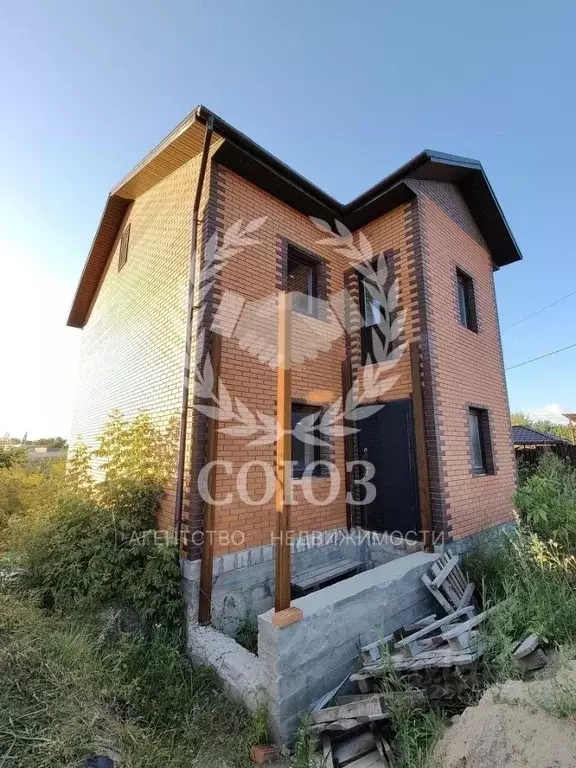 Дом в Калужская область, Бабынинский муниципальный округ, Воротынск ... - Фото 1