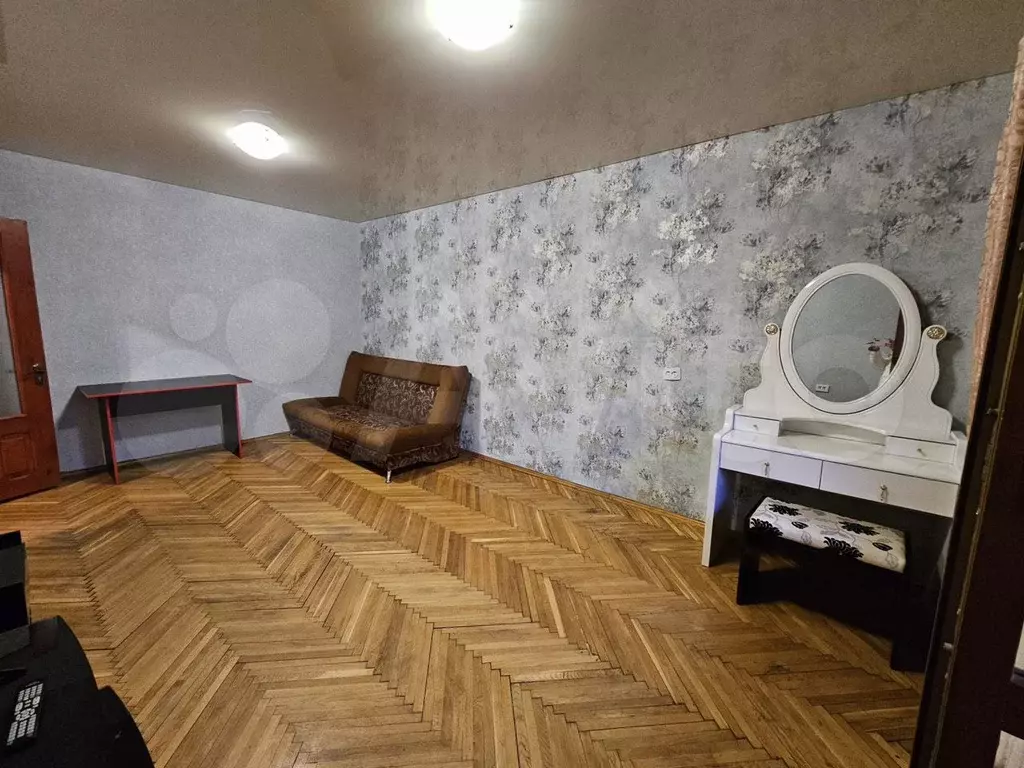 1-к. квартира, 36 м, 1/9 эт. - Фото 1