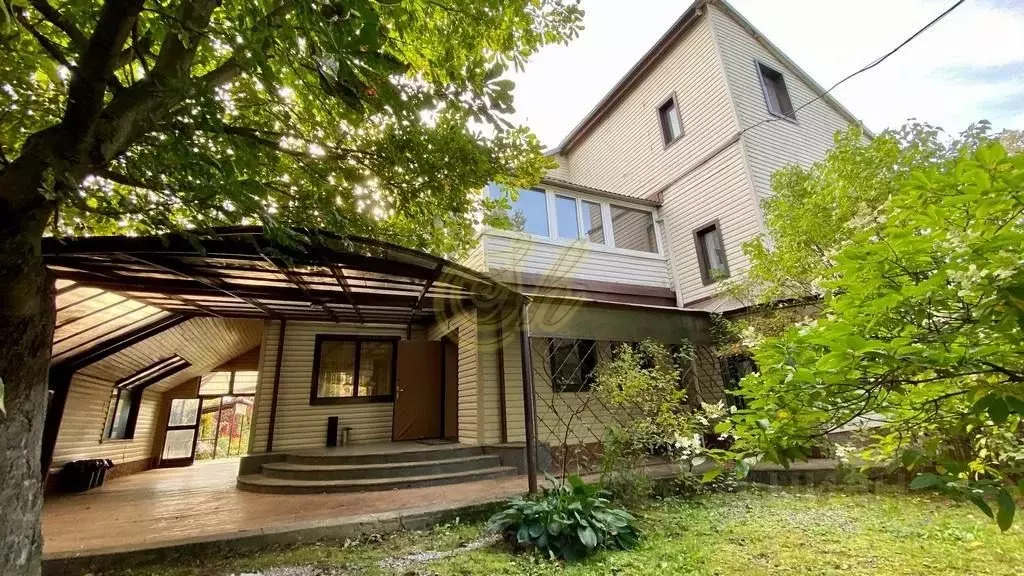 Дом в Московская область, Химки городской округ, д. Поярково  (510 м) - Фото 1
