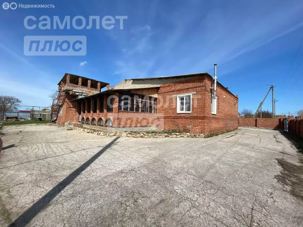 Дом в Николаевка, улица Шевченко (219 м) - Фото 1