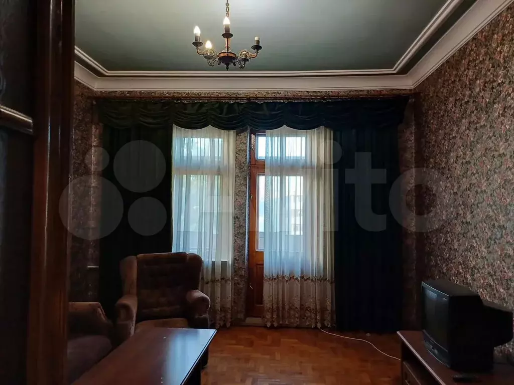3-к. квартира, 81 м, 2/3 эт. - Фото 0