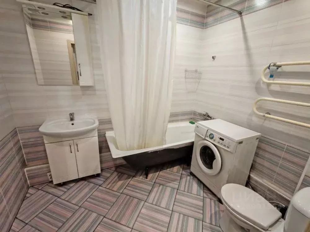 1-к кв. Хакасия, Абакан Хакасская ул., 167 (41.0 м) - Фото 1