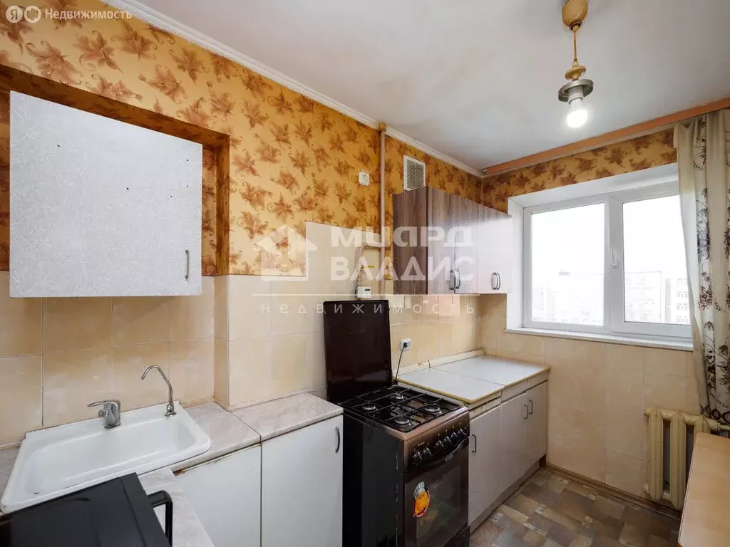 2-комнатная квартира: Омск, улица Чехова, 3 (46.3 м) - Фото 1