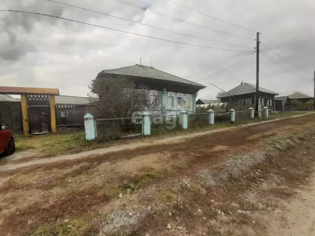 Дом в Свердловская область, Талицкий городской округ, с. Завьяловское ... - Фото 0