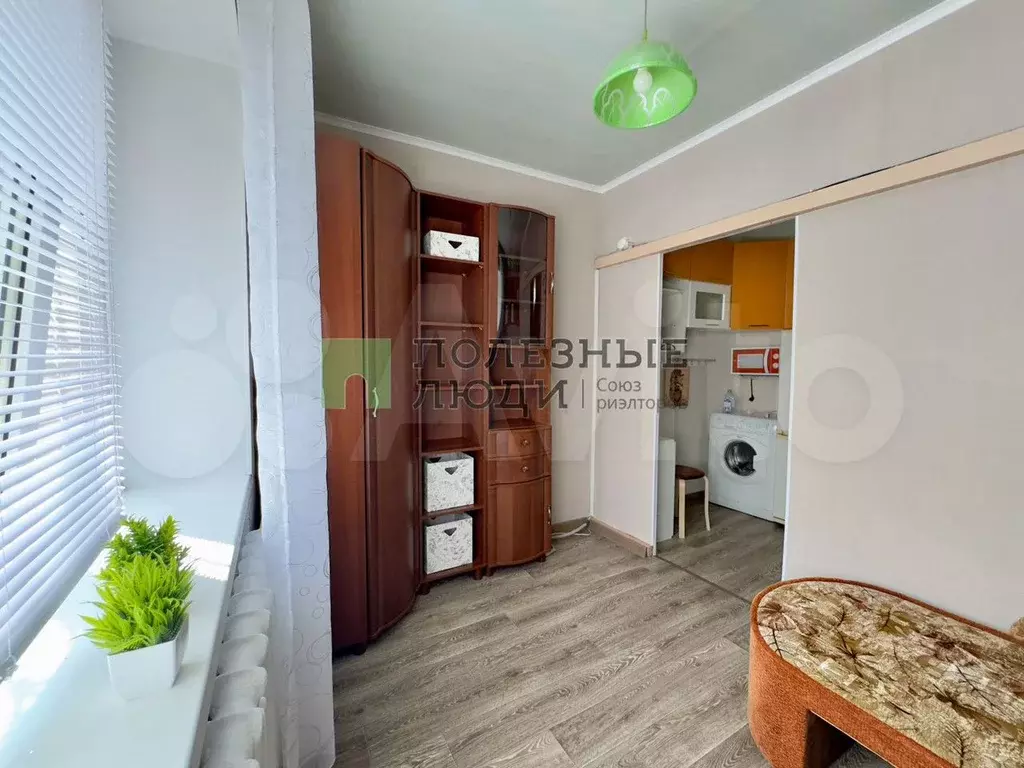 Комната 13,4 м в 4-к., 1/5 эт. - Фото 0