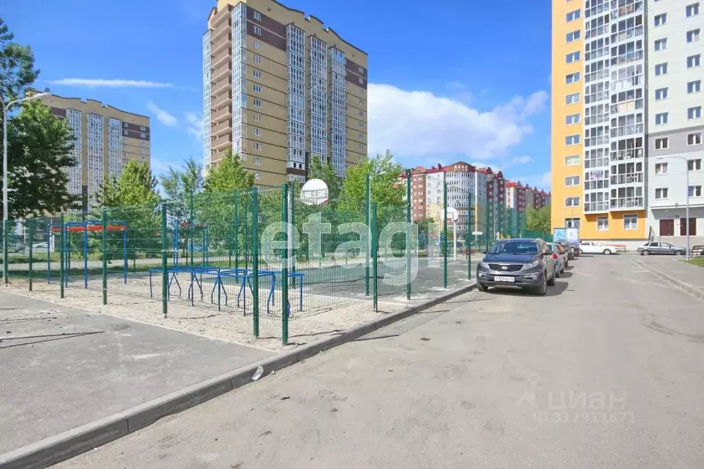 1-к кв. Тюменская область, Тюмень проезд Вятский, 28 (38.6 м) - Фото 0