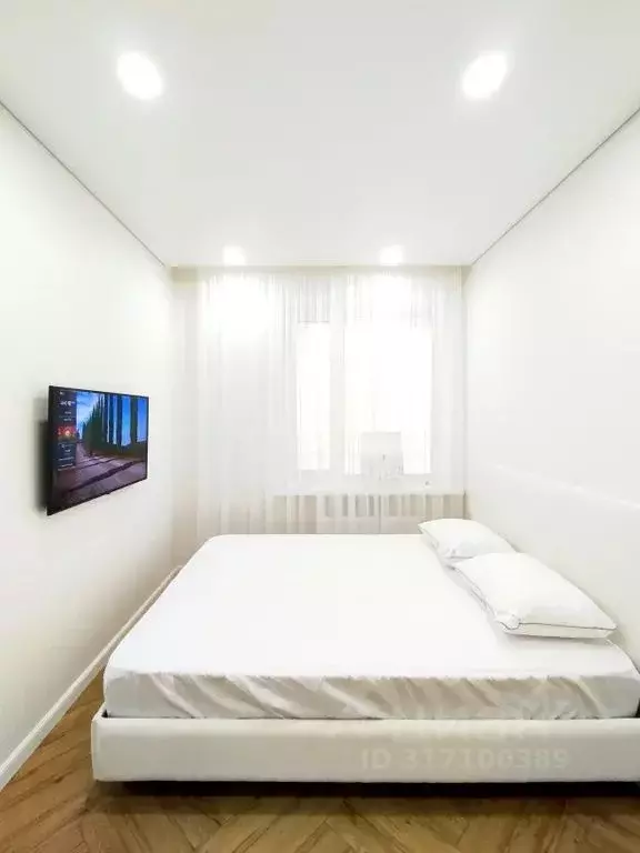 1-к кв. Тюменская область, Тюмень ул. Мельникайте, 2к18 (43.0 м) - Фото 0