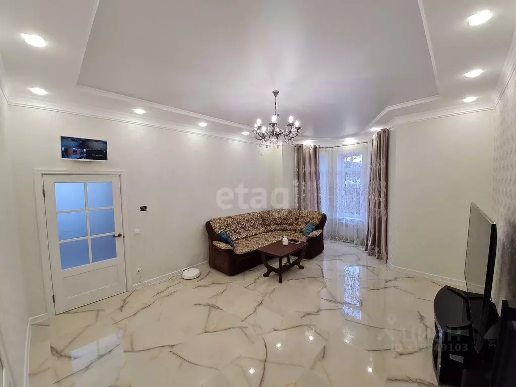 Дом в Ставропольский край, Ставрополь  (180 м) - Фото 2