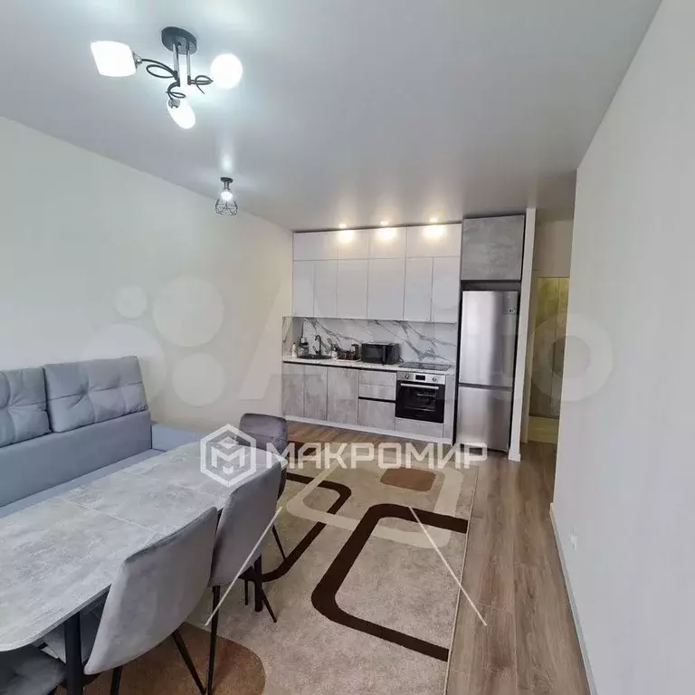 2-к. квартира, 60 м, 2/16 эт. - Фото 1