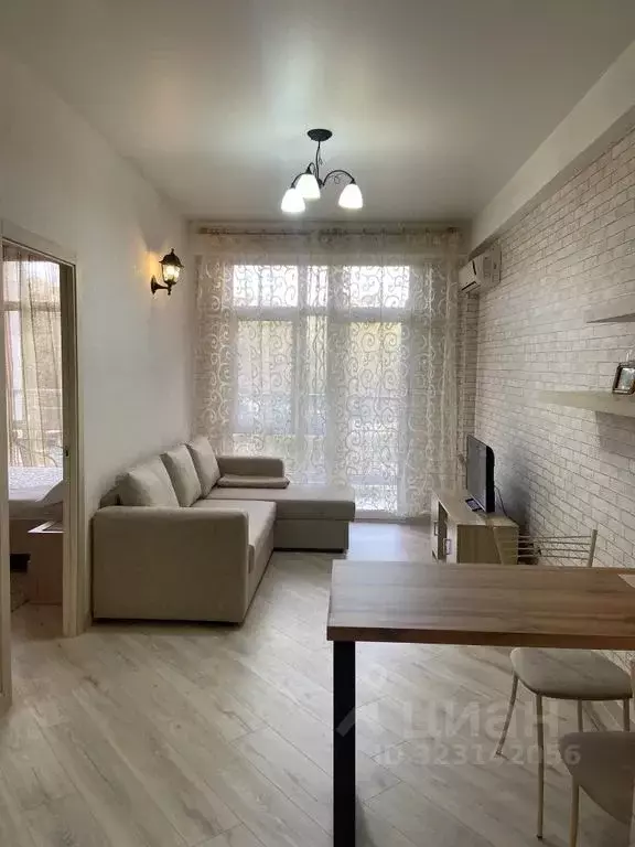 2-к кв. Краснодарский край, Сочи ул. Полтавская, 30Б (38.0 м) - Фото 1