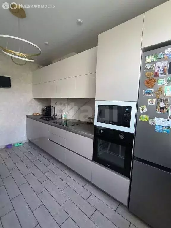 2-комнатная квартира: Омск, улица 27-я Линия, 16А (62.2 м) - Фото 2