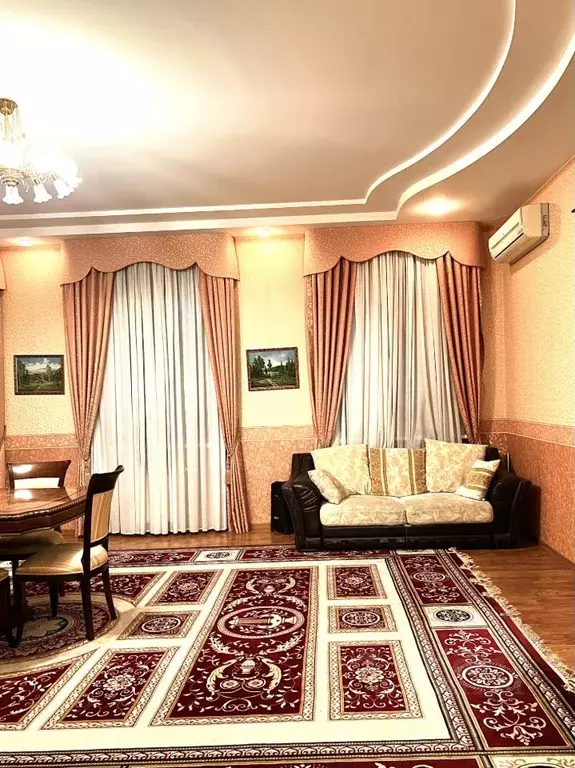 Дом в Волгоградская область, Волгоград Черноморская ул. (373 м) - Фото 1