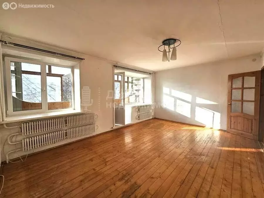 2-комнатная квартира: Великий Новгород, Западный район, проспект Мира, ... - Фото 2