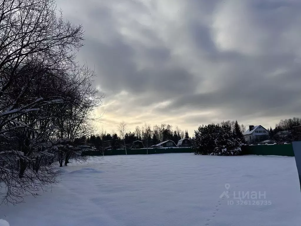 Участок в Московская область, Одинцовский городской округ, с. ... - Фото 2