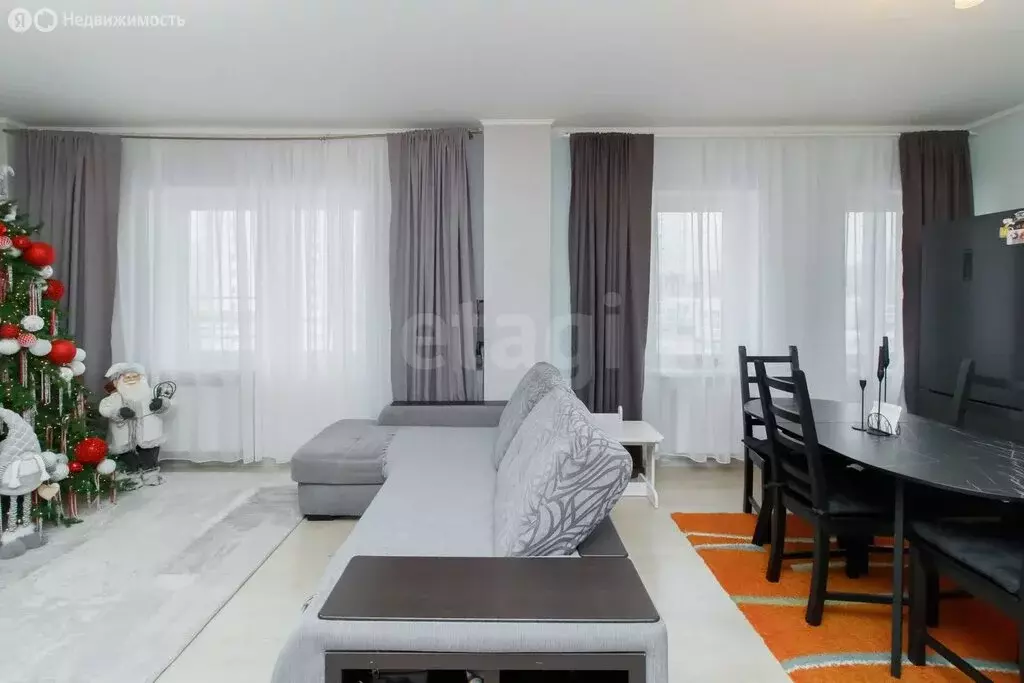 2-комнатная квартира: Тюмень, улица Дмитрия Менделеева, 12 (62.2 м) - Фото 2