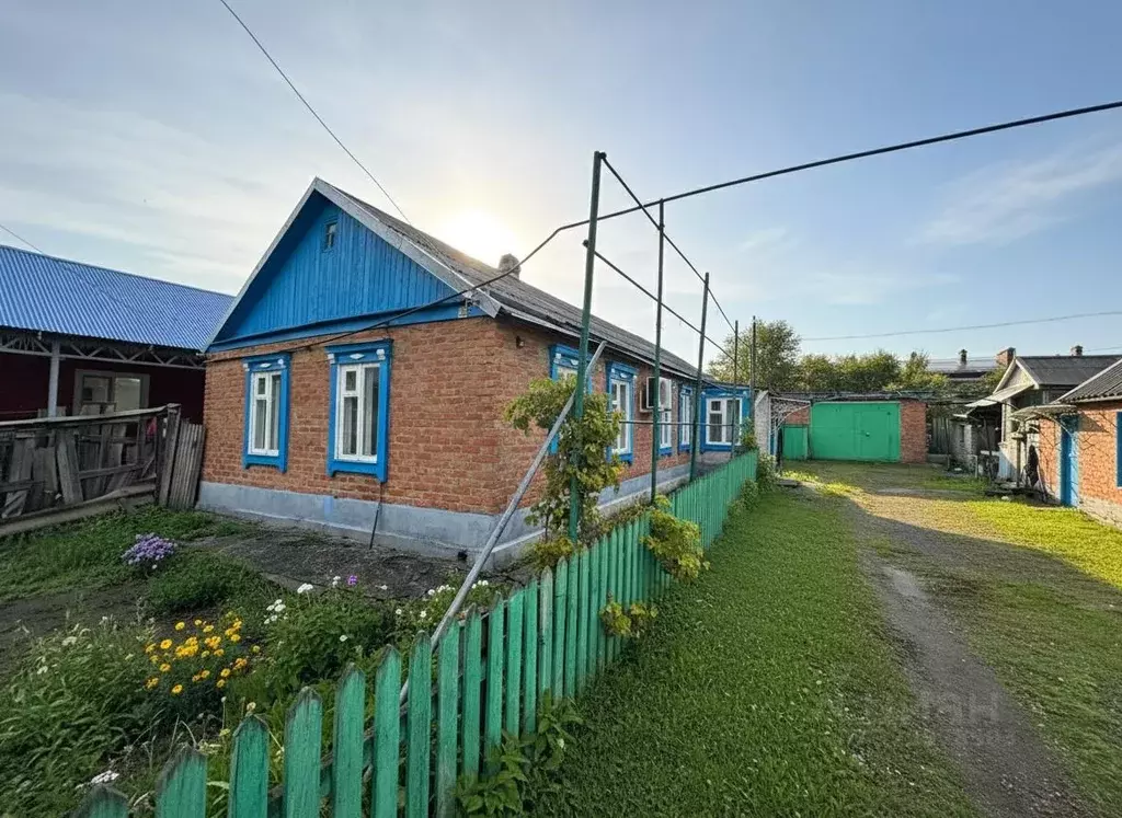 Дом в Ставропольский край, Новоалександровск Новый пер. (63 м) - Фото 1