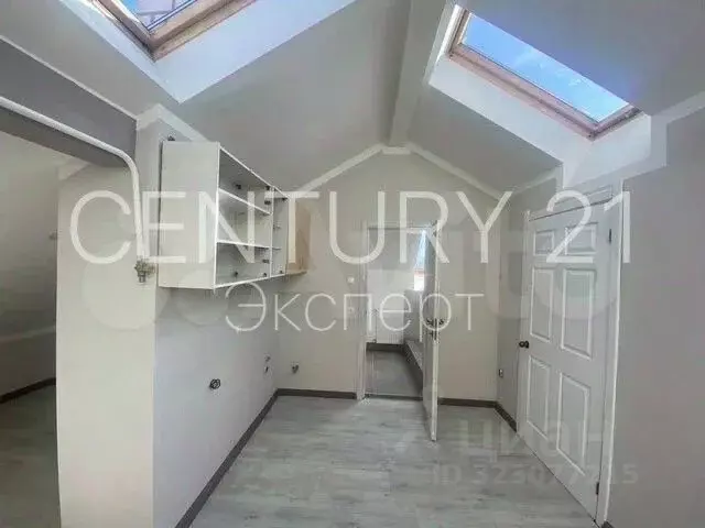 3-к кв. Калининградская область, Калининград ул. Виктора Талалихина, ... - Фото 1