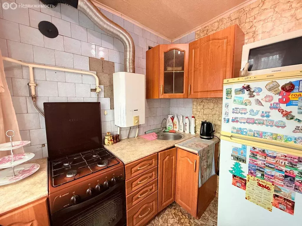 2-комнатная квартира: Валдай, улица Труда, 41А (39.2 м) - Фото 2