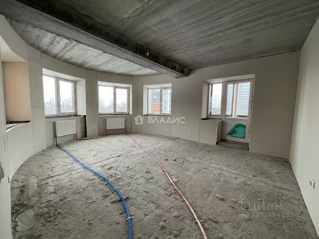 2-к кв. Карелия, Петрозаводск ул. Ватутина, 24 (70.8 м) - Фото 1