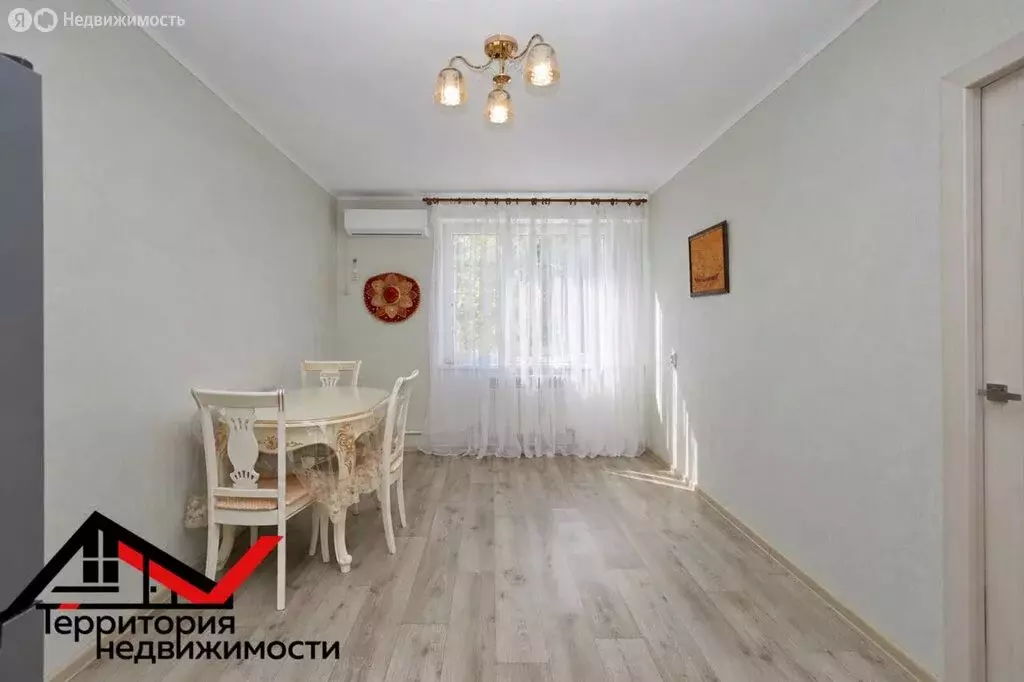 3-комнатная квартира: Севастополь, улица Вакуленчука, 5 (62 м) - Фото 1