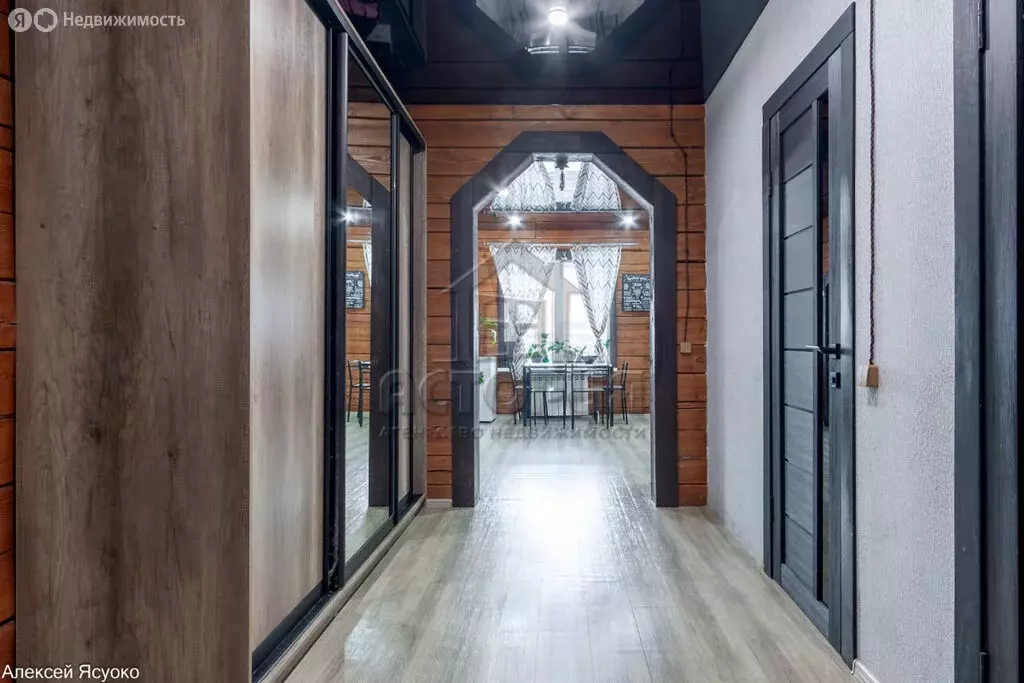 Дом в Красноярский край, Емельяновский муниципальный округ, деревня ... - Фото 1