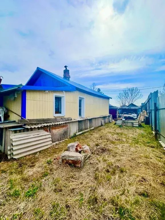 Дом в Хабаровский край, Хабаровск Имени Горького мкр, ул. Мичурина, 24 ... - Фото 0
