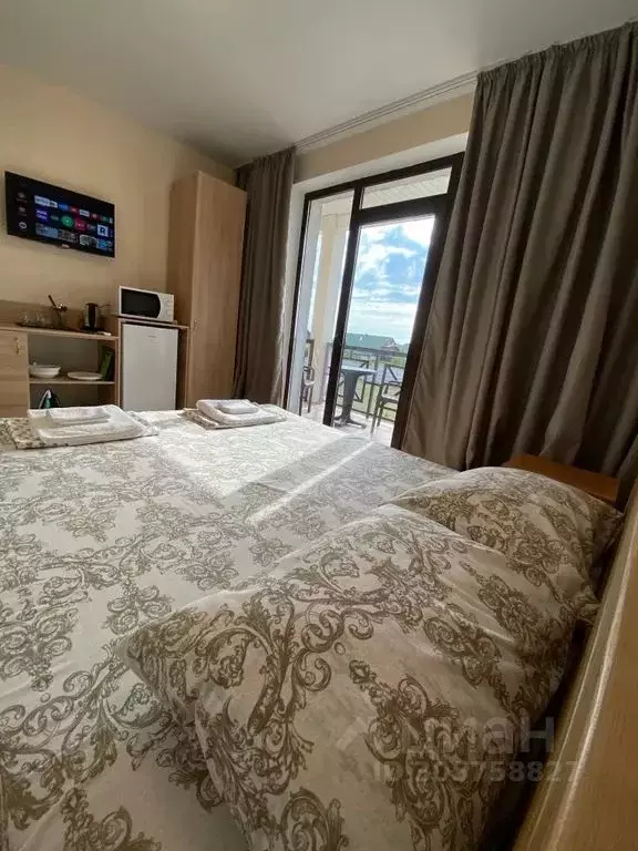 Комната Крым, Сакский район, Молочненское с/пос, с. Витино - Фото 0