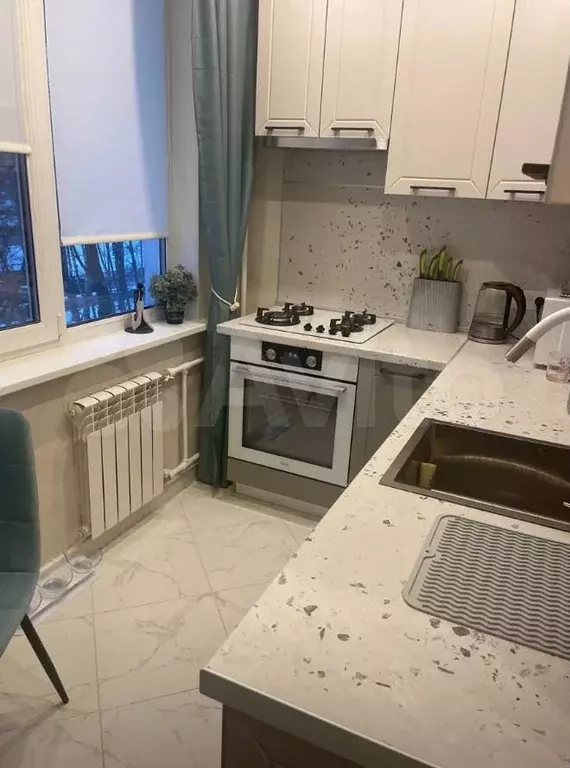 1-к. квартира, 31,7 м, 2/5 эт. - Фото 0