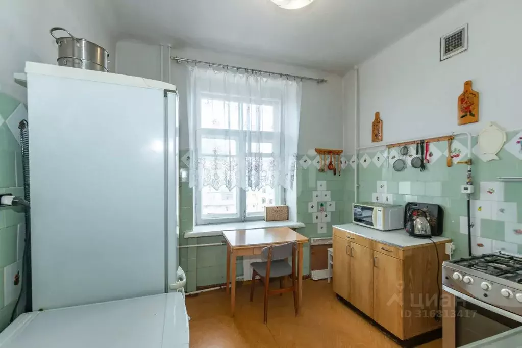 3-к кв. Омская область, Омск просп. Карла Маркса, 14 (76.7 м) - Фото 0