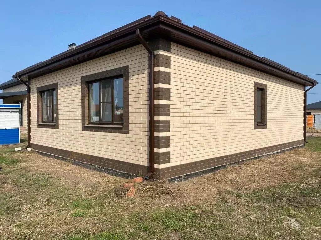 Дом в Краснодарский край, Ейск ул. А. Голицына (84 м) - Фото 1
